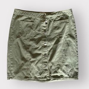 Per Se sage green cargo metal button down skirt with front pockets capsule